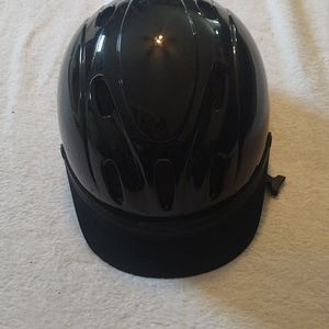 Riding helmet